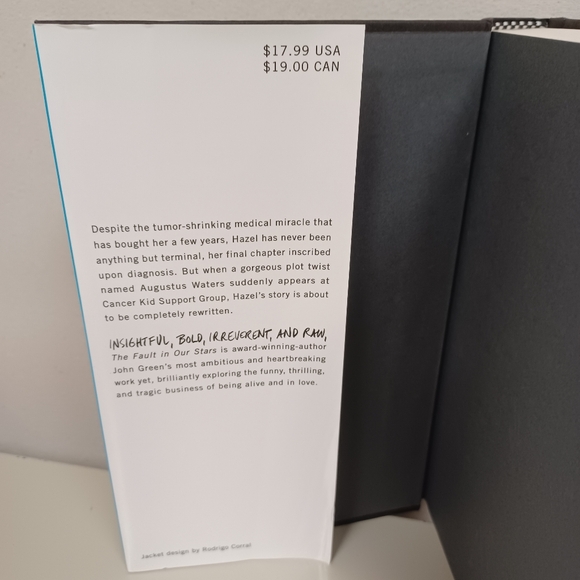 Book - The Fault in our Stars- Hardcover novel by John Green - Picture 4 of 5